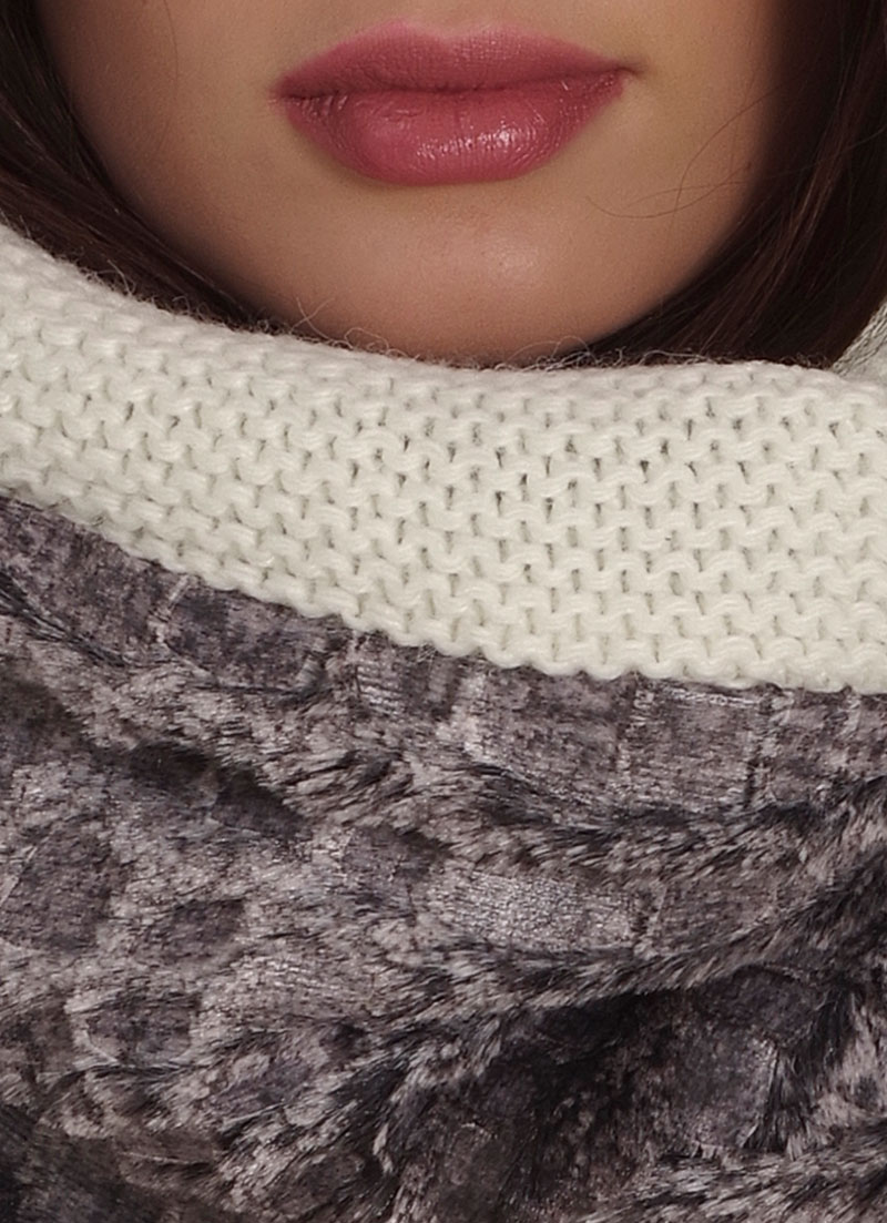 Off-White Croco Embossed Eco Fur Snood - Image 4