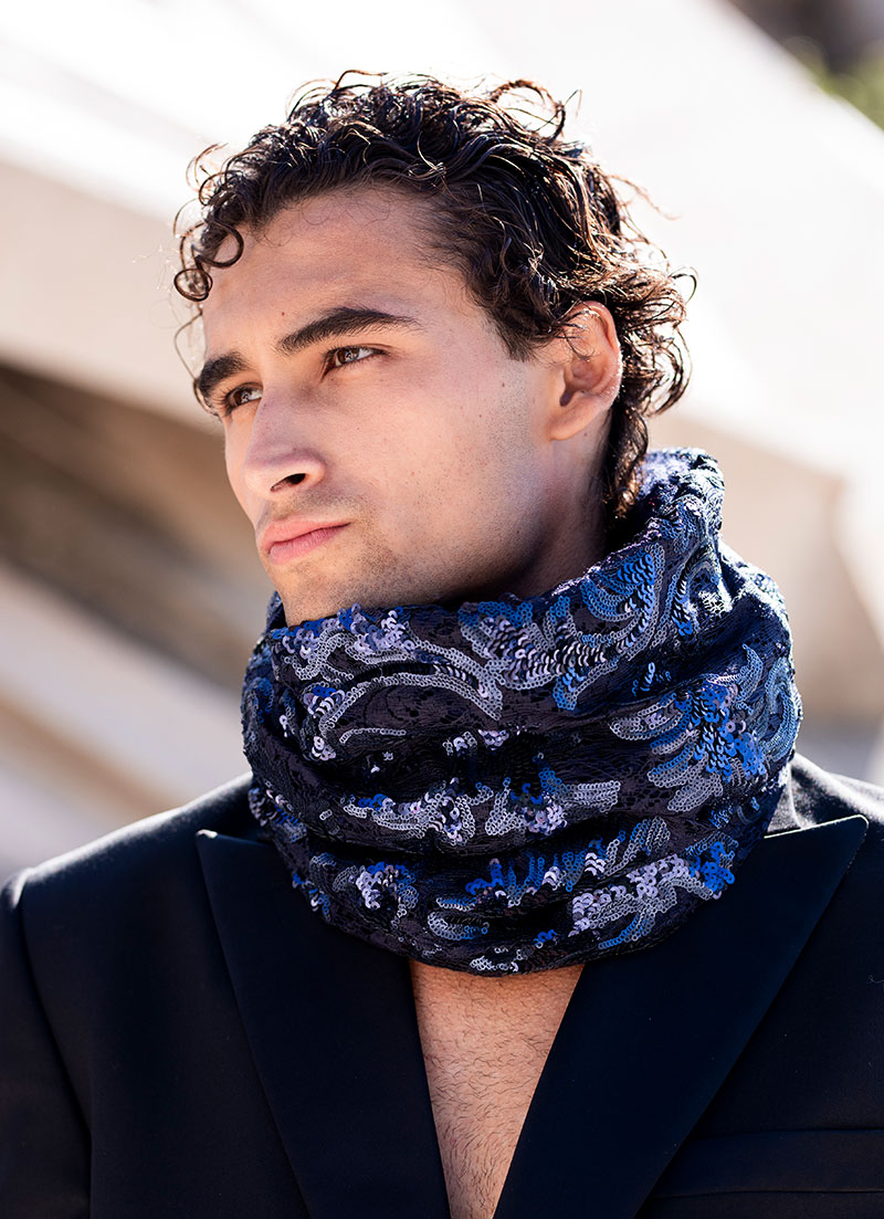 Sapphire Dreams Sequin Lace Snood - Image 3