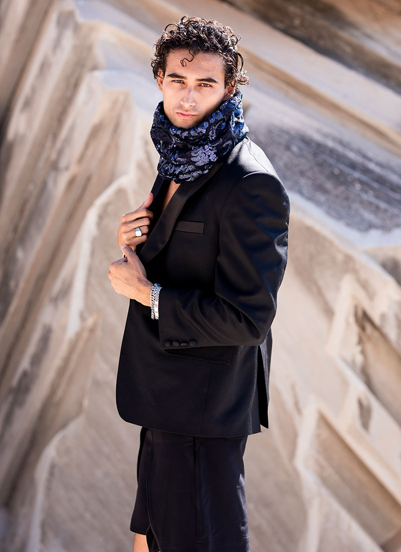 Sapphire Dreams Sequin Lace Snood - Image 4